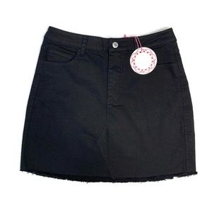 UMGEE NWT Black Denim Mini Skirt Frayed Hem Size S
